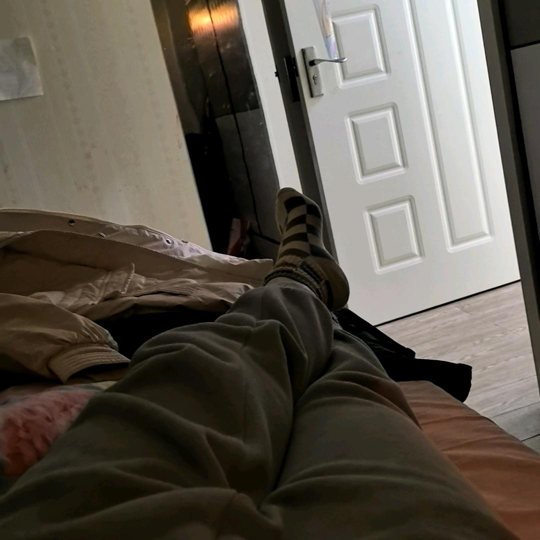 汉堡是个小乖乖