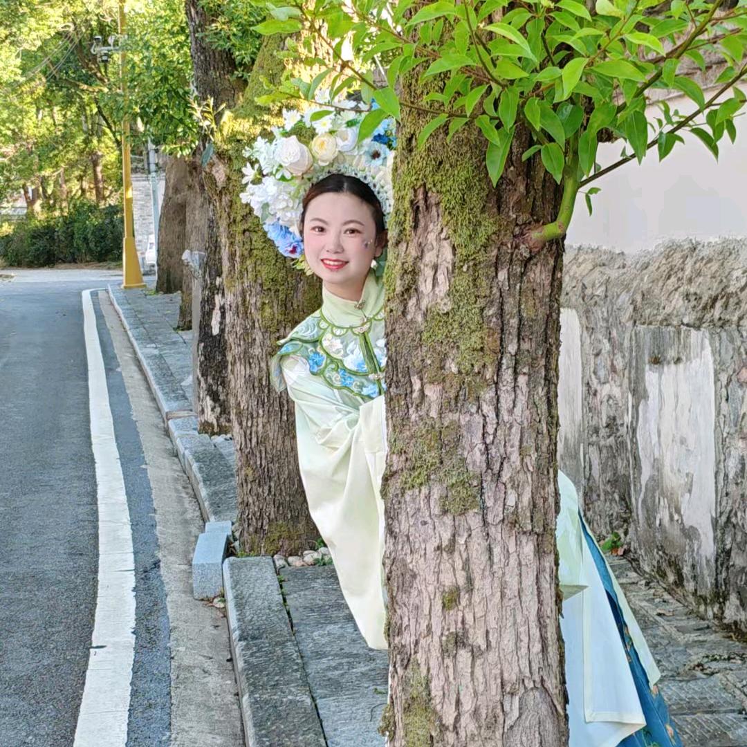孟孟（只会妲己）