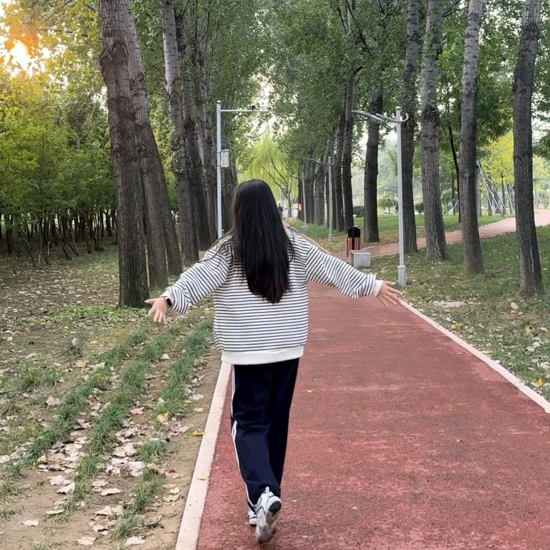 小易嘟嘟🥥