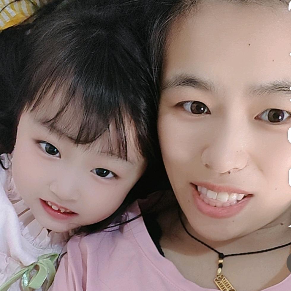 依依妈妈💗