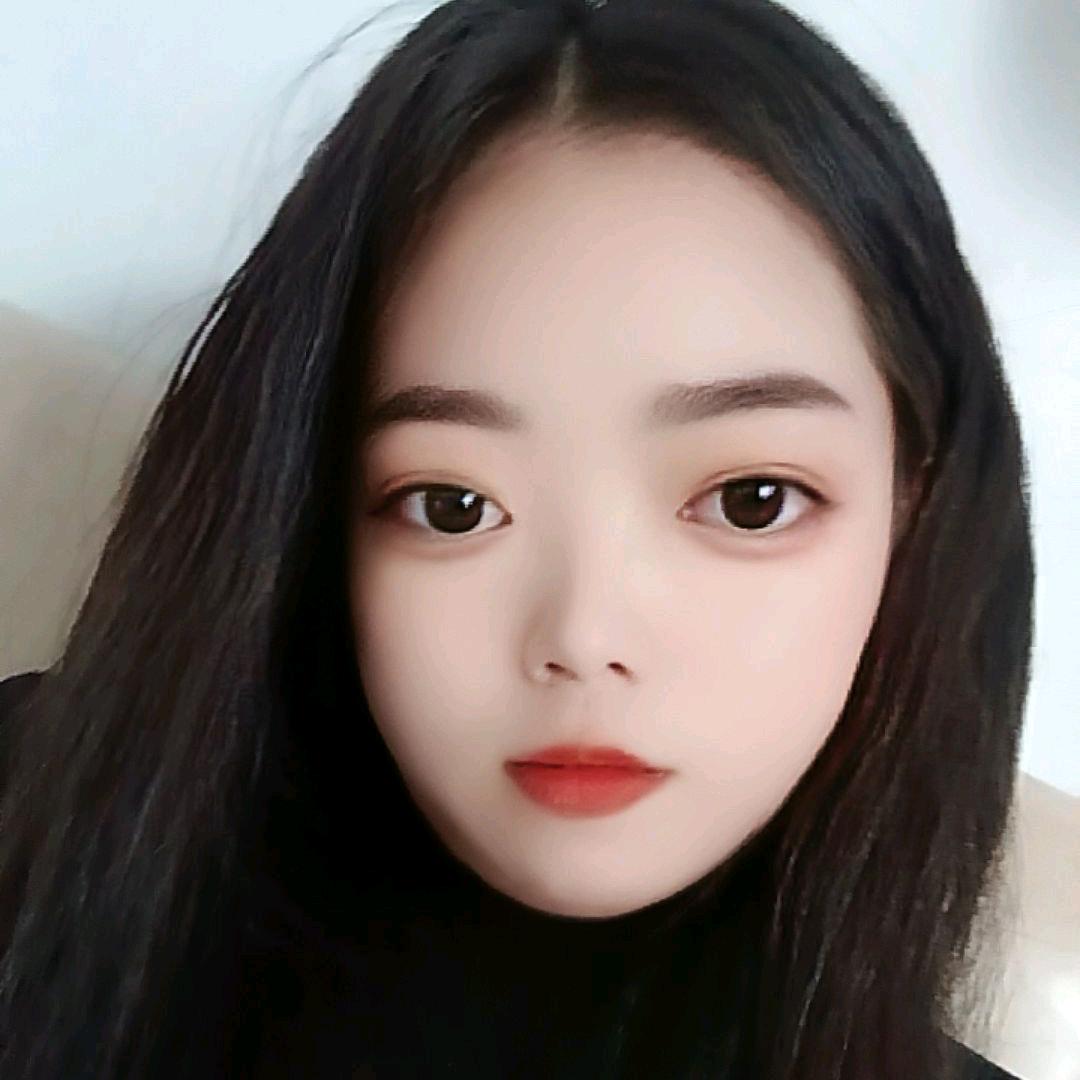 都是白开水何必装优乐美。