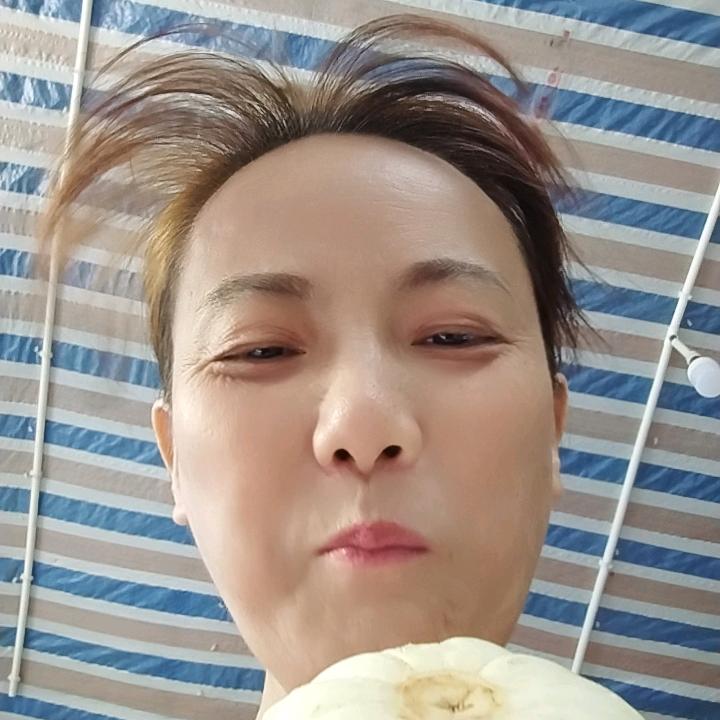 老妹。