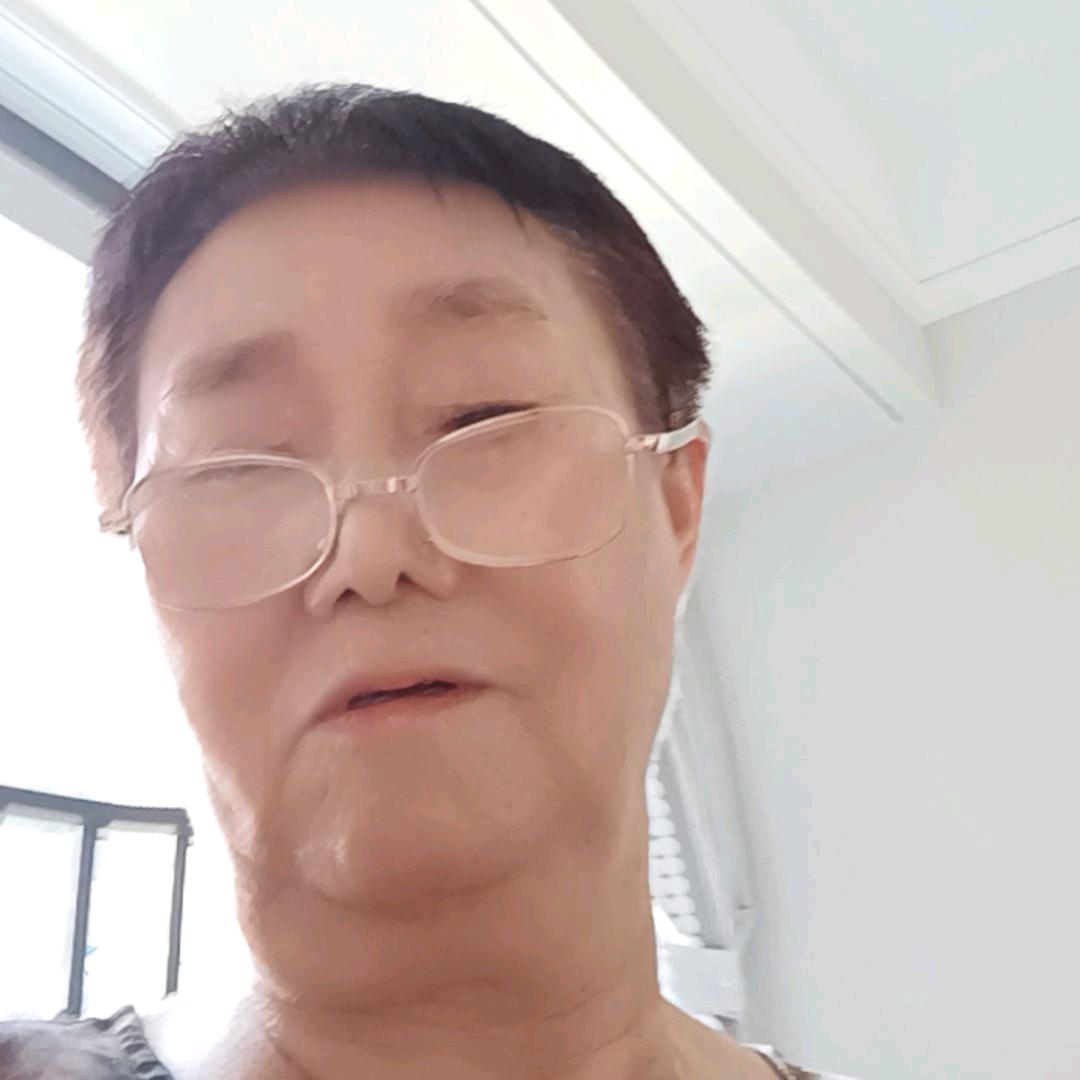 诺婆婆每天8点50分开播）