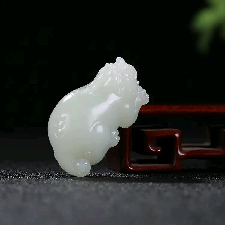 龙卷F
