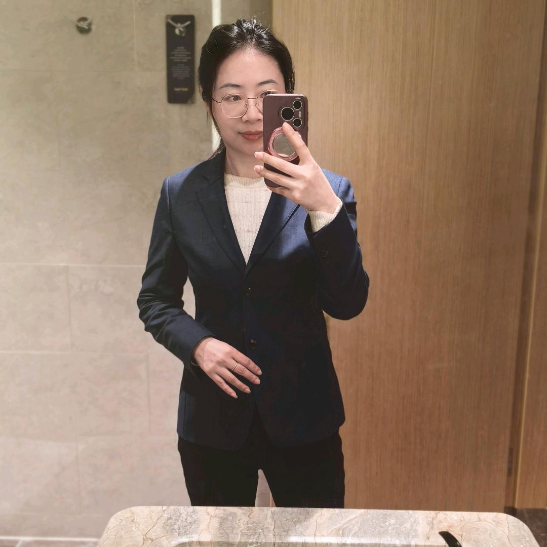 独自漫步的兔子