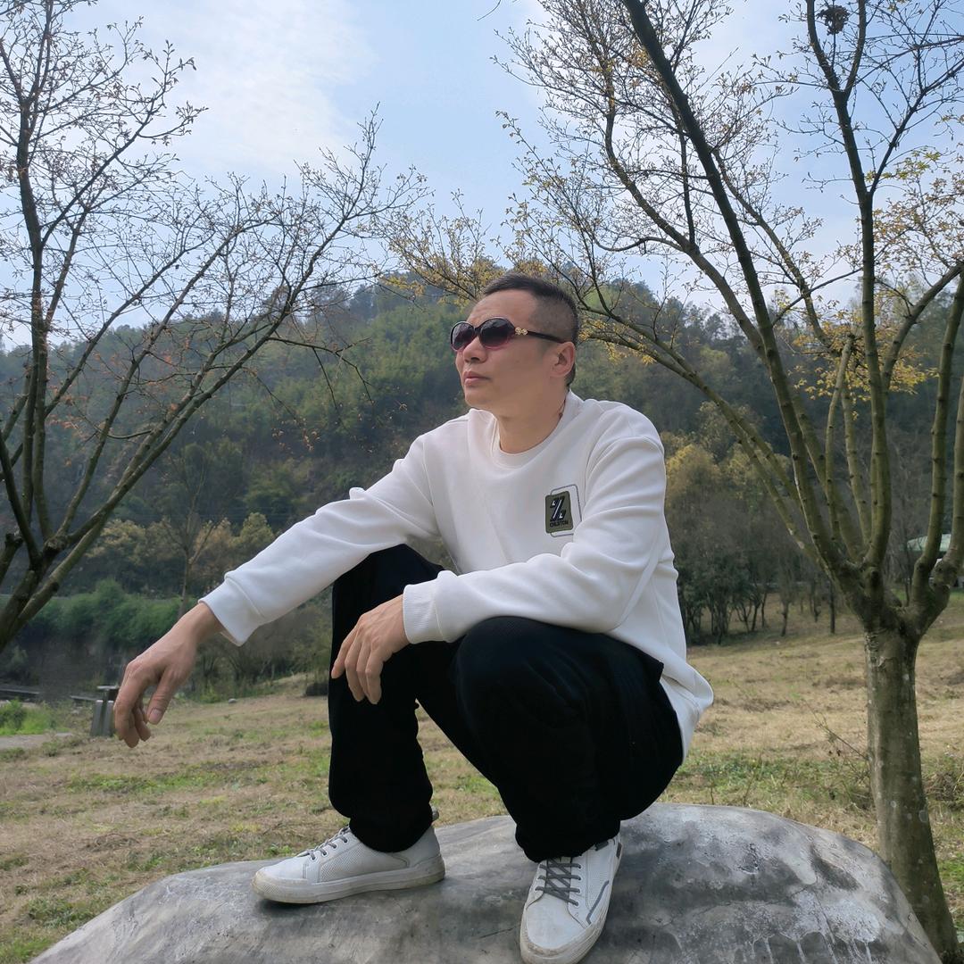 阿坝专业美缝，小邓