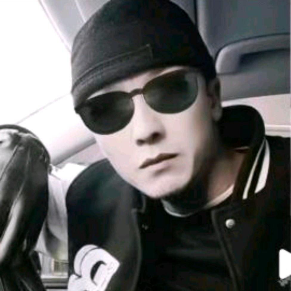 农村小伙