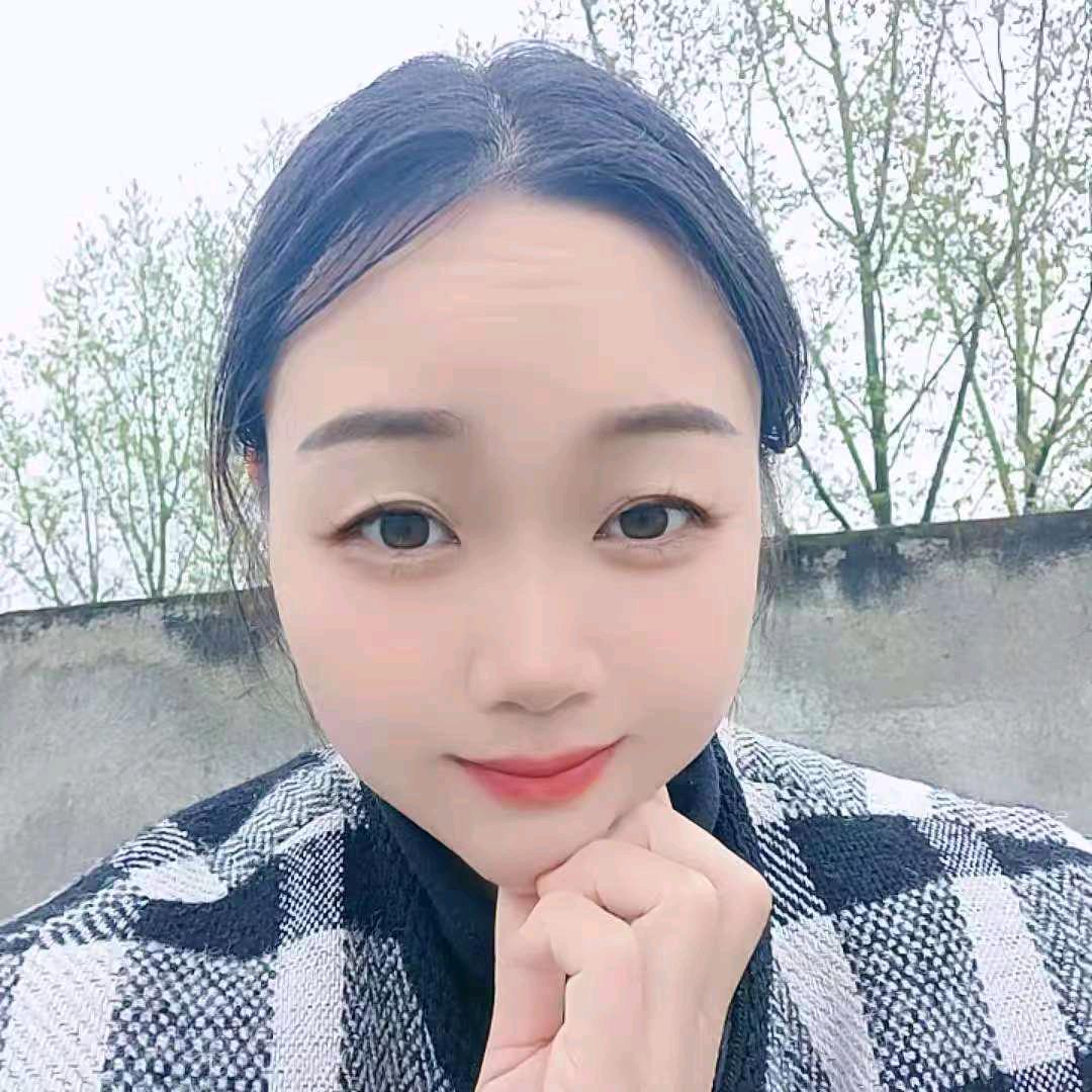 华华的女装日记