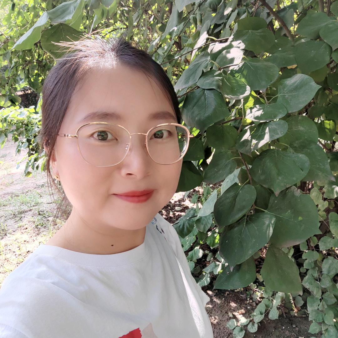 赵欣  怡头像