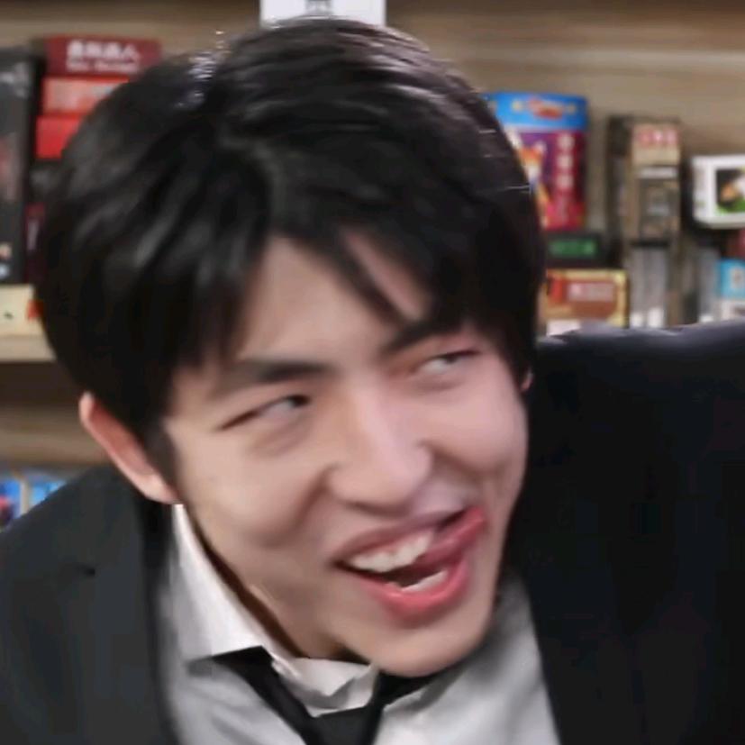 小七剧评头像