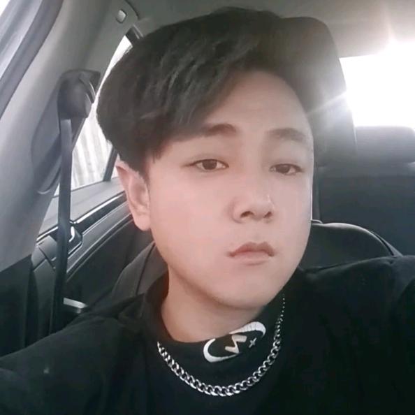 很单纯的渣男