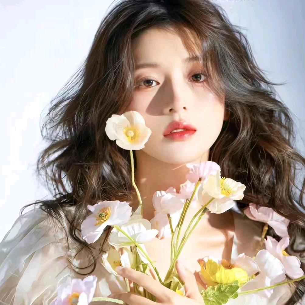小团子爱美食