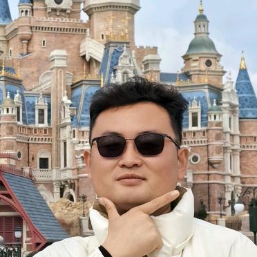 迪士尼小黑