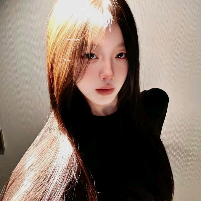 1起吹晚风8头像