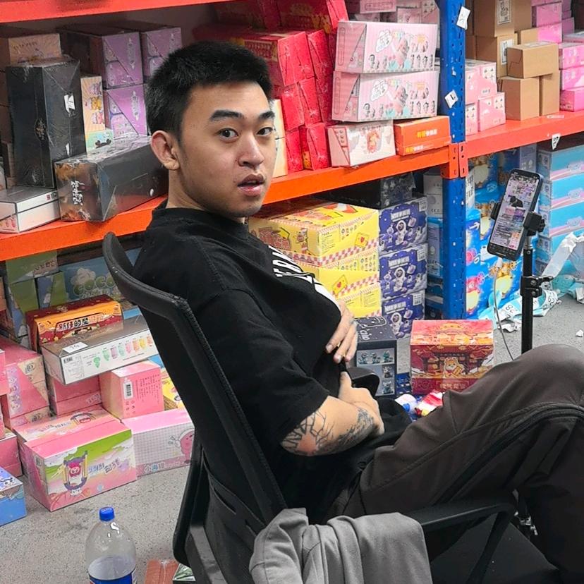 小鑫潮玩盲盒