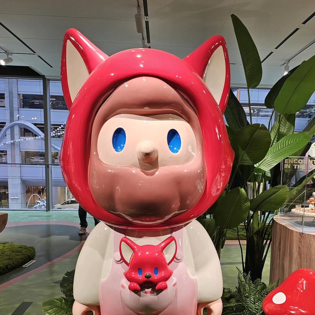 两只茄子潮玩好玩