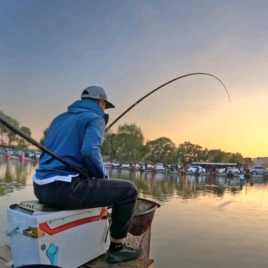 阿德钓鱼（北镇第一快枪手）🎣