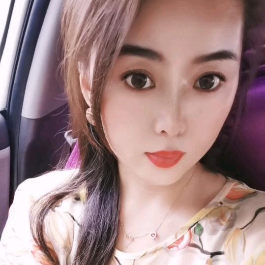 小人物🍂🍂