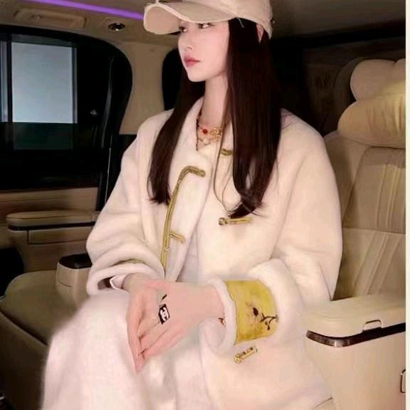南油高端服装工厂