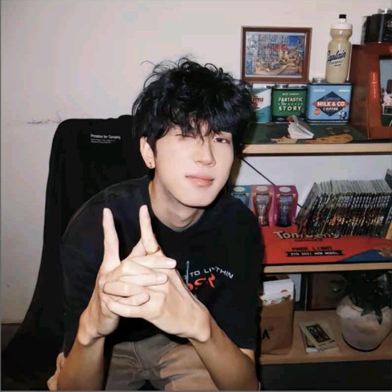 内心变态心理扭曲且每天都破防的·特朗普