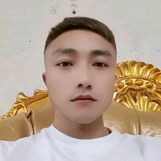 阳光男孩