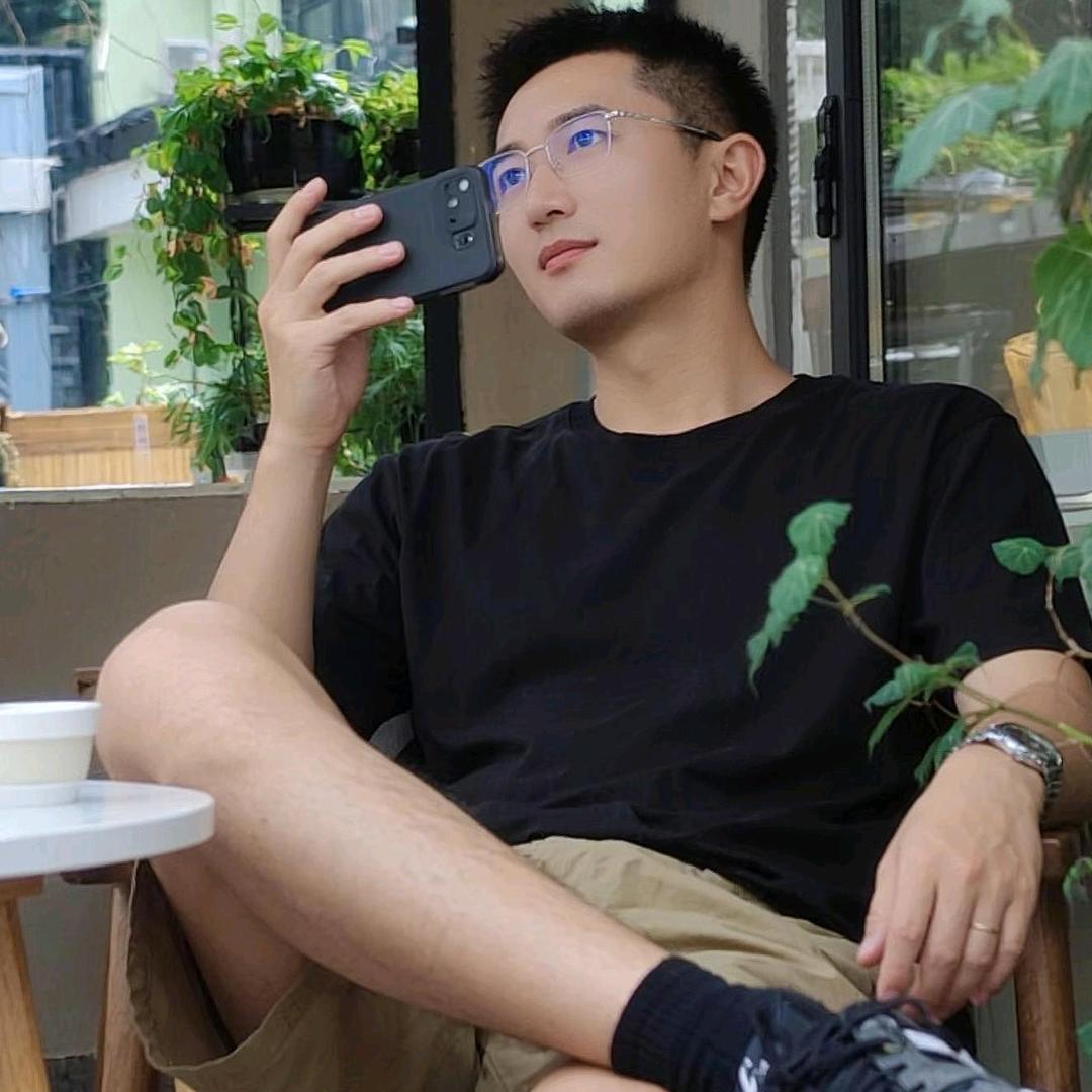 万兵哥：玖聚台球俱乐部