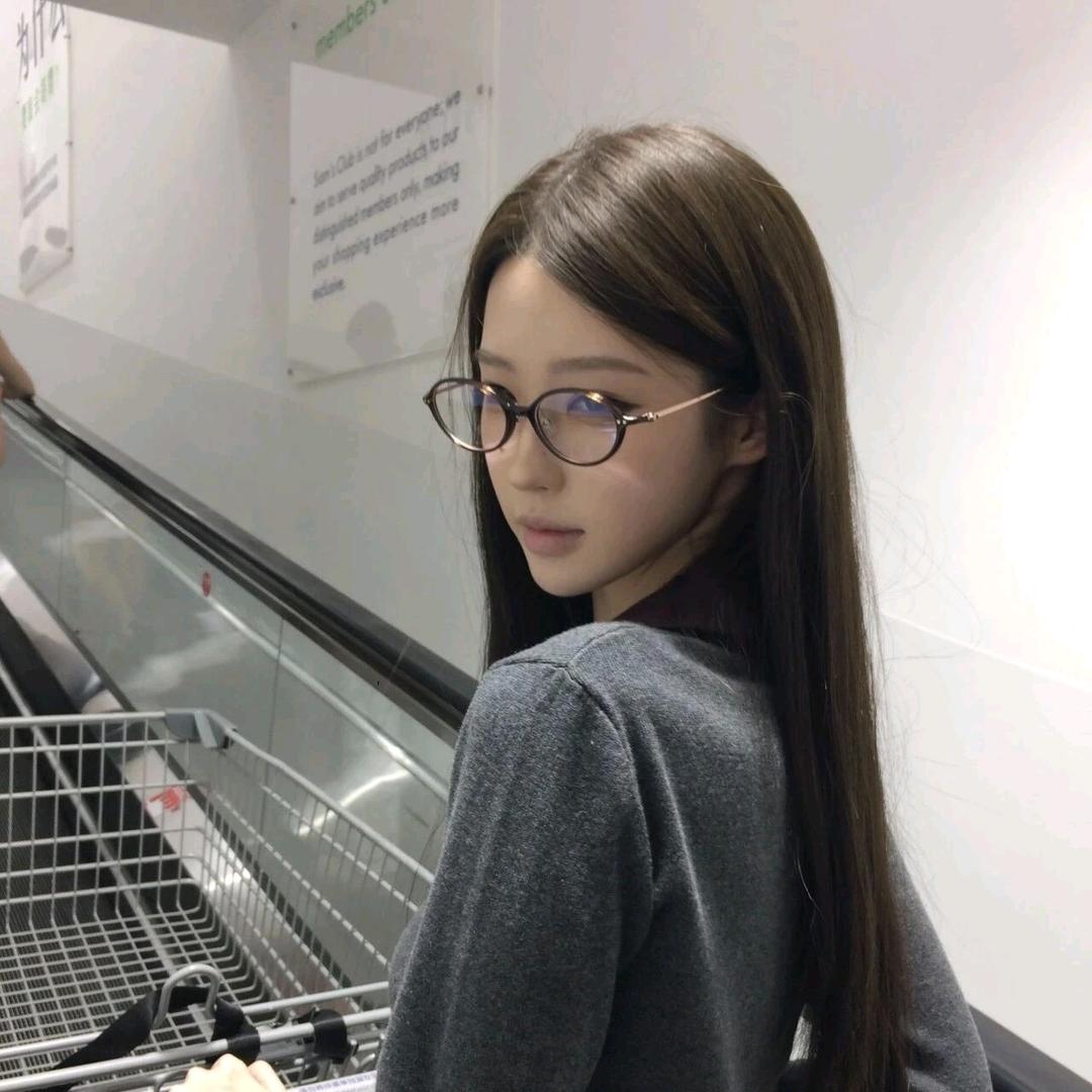 江蓠.