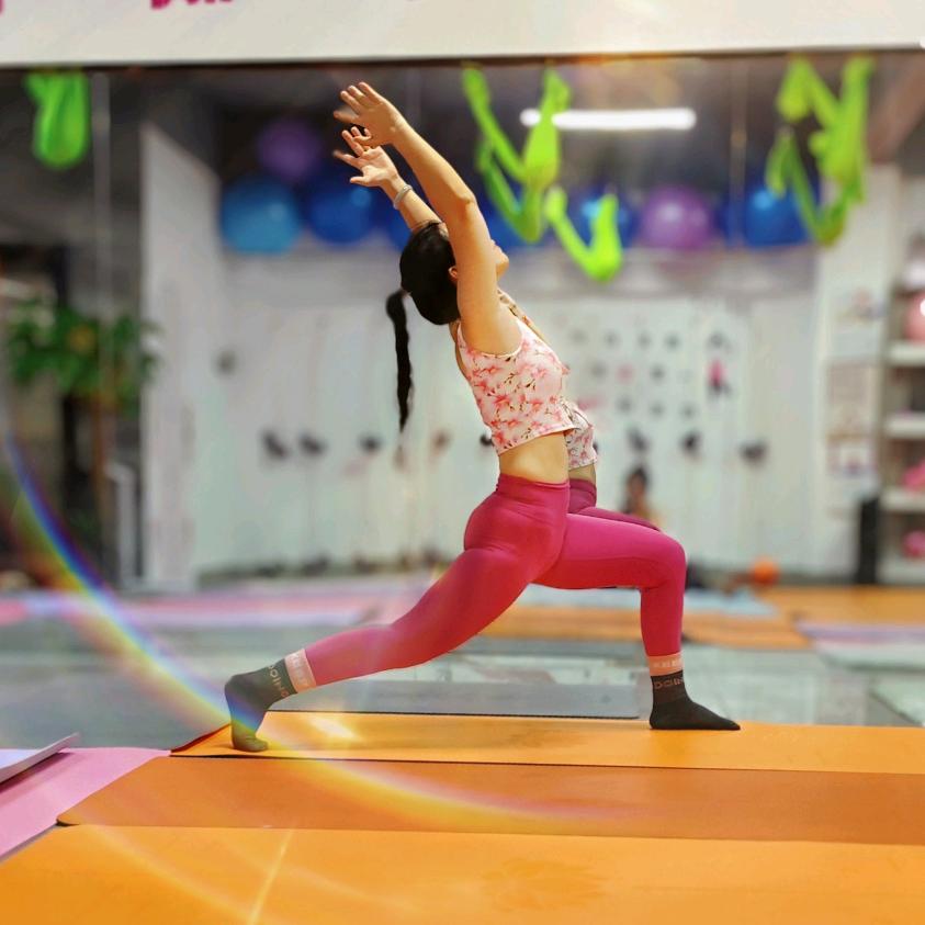 康然瑜伽小成老师