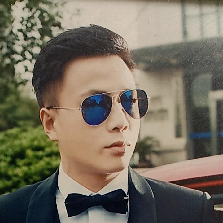 汇众回收仓  小许