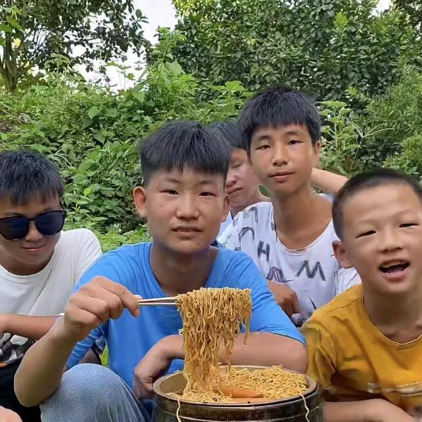 农村小阳(快餐村）