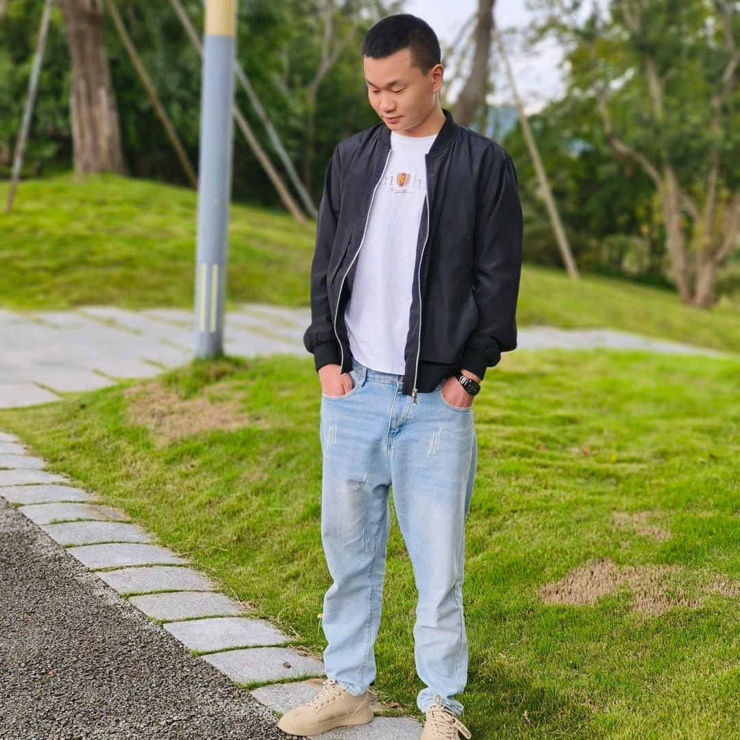 峰  ·  公   子