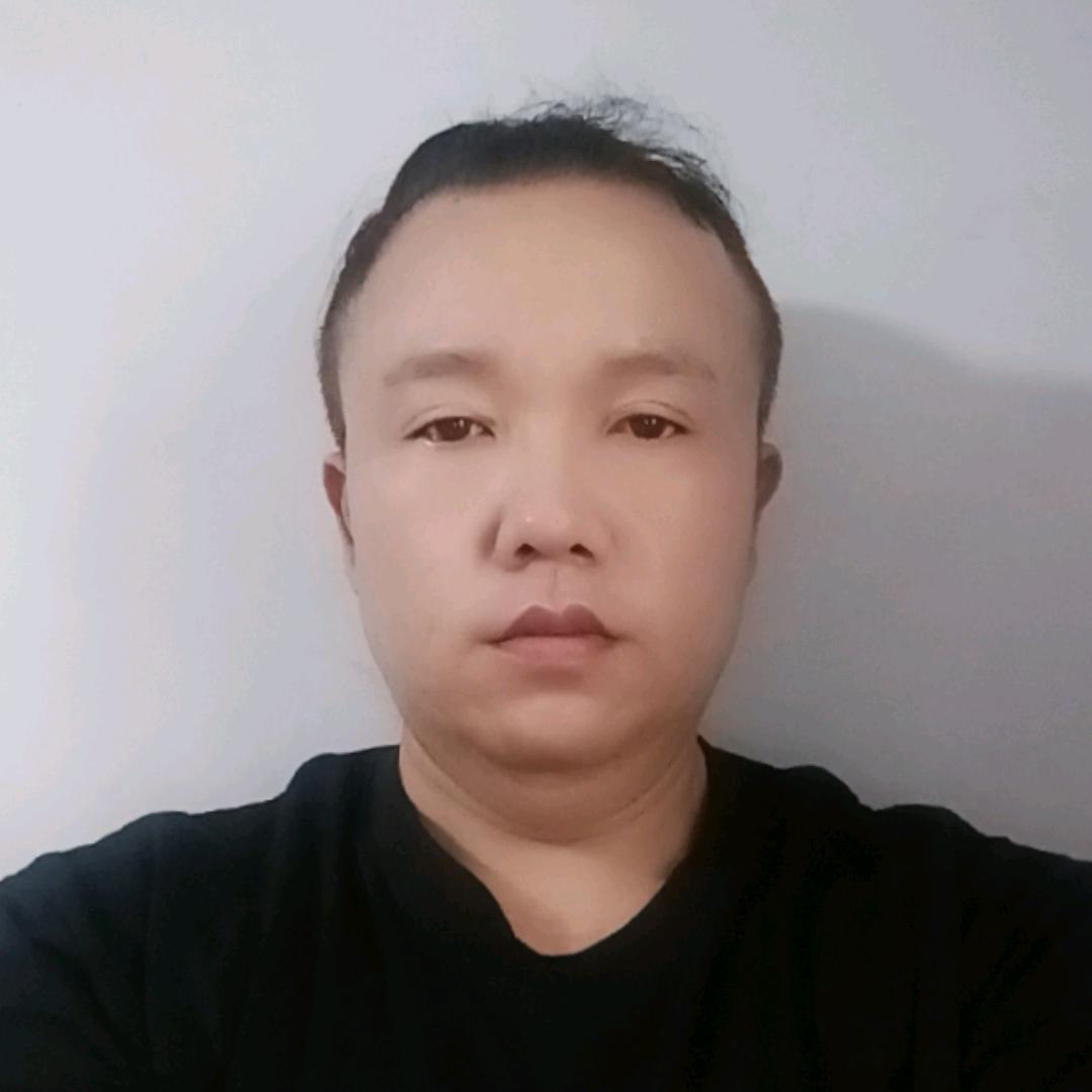 王俊