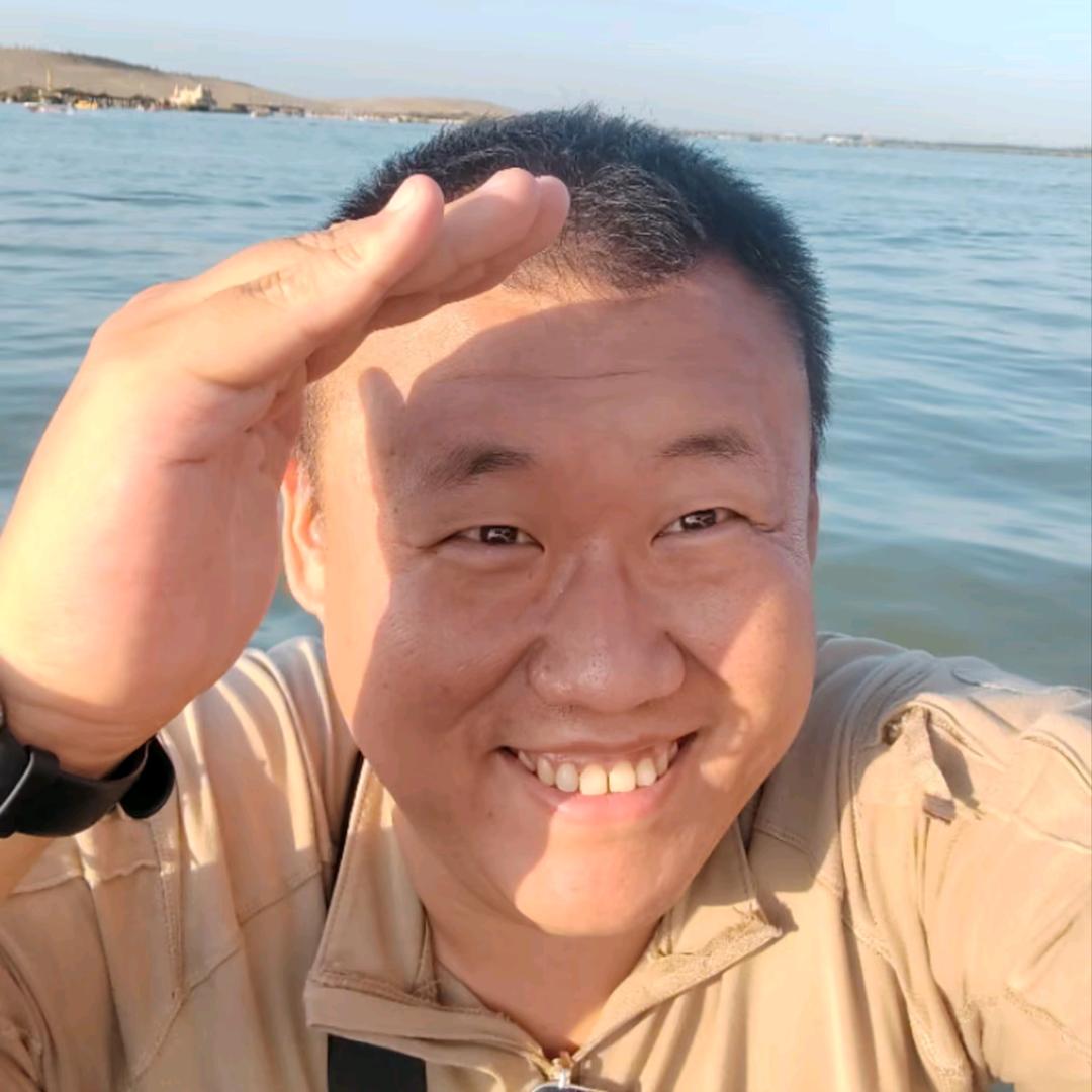 社会主义战士-王掌柜