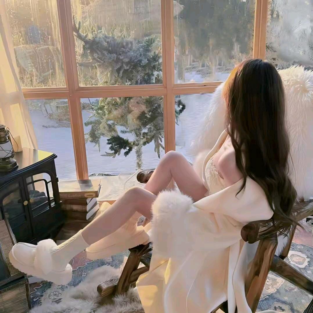 朵朵衣楚。✨