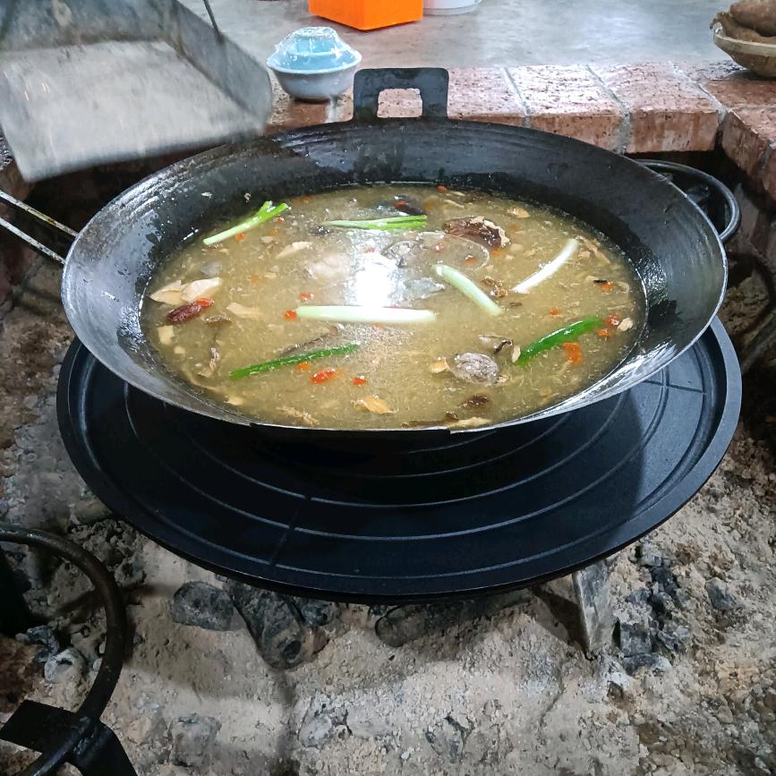 蒙自市外婆家火塘餐饮店