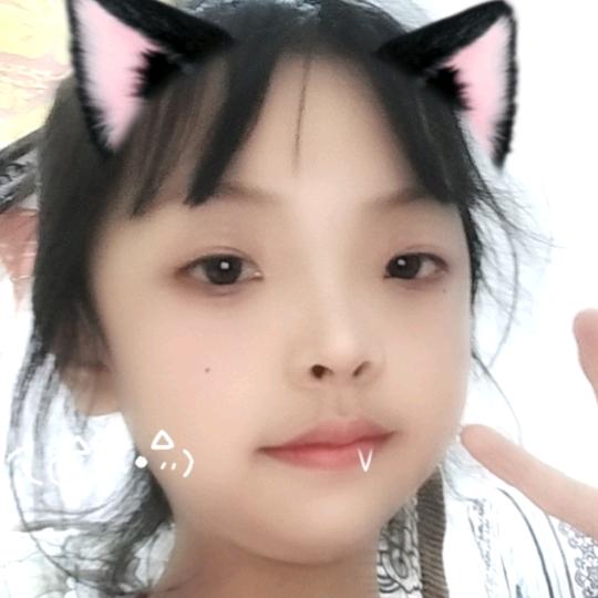 \胡丽