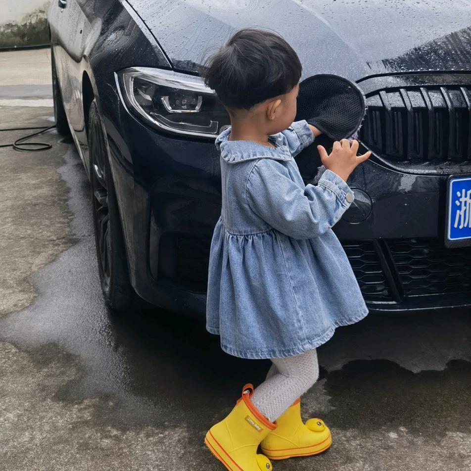 阿彤爸