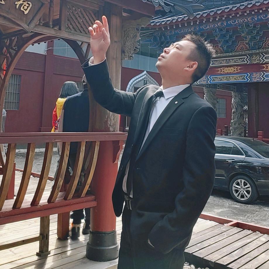 周校長文化传媒