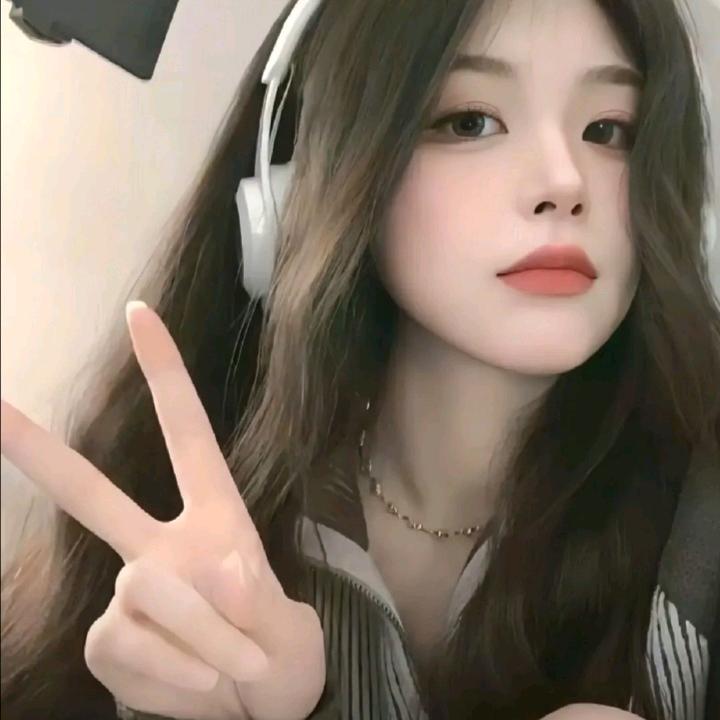 桉桉（上学版）