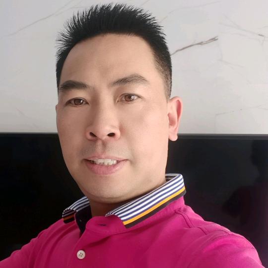 宜宾做瓷砖的春哥