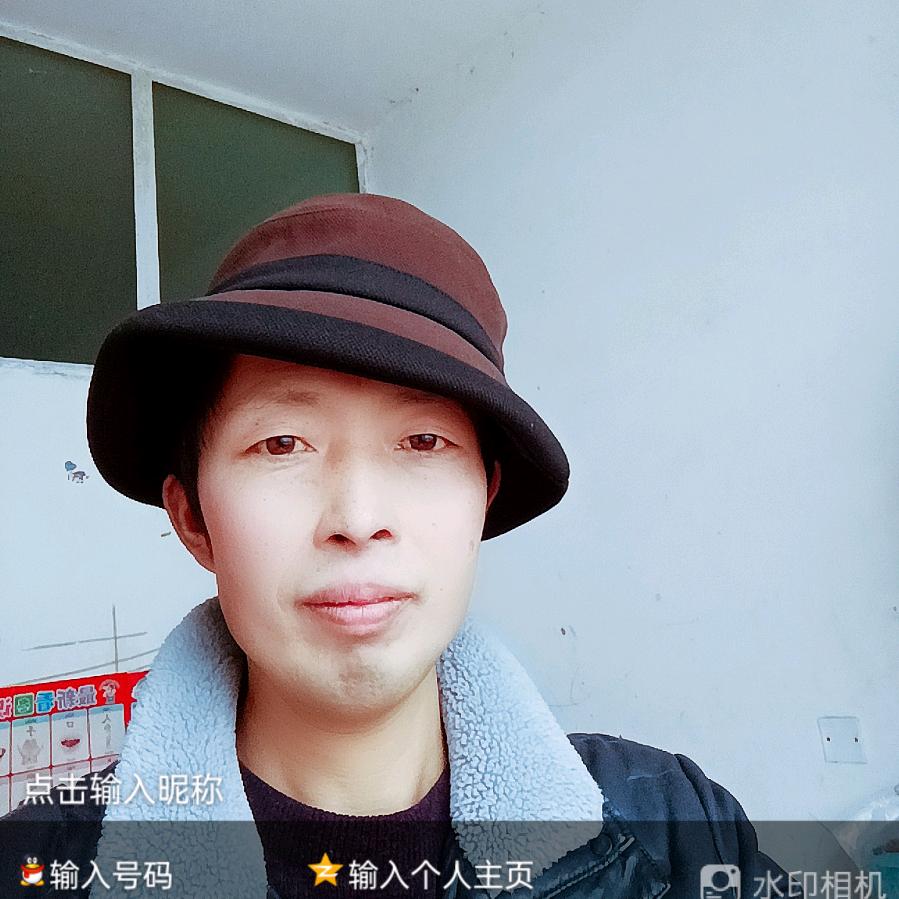 肖左