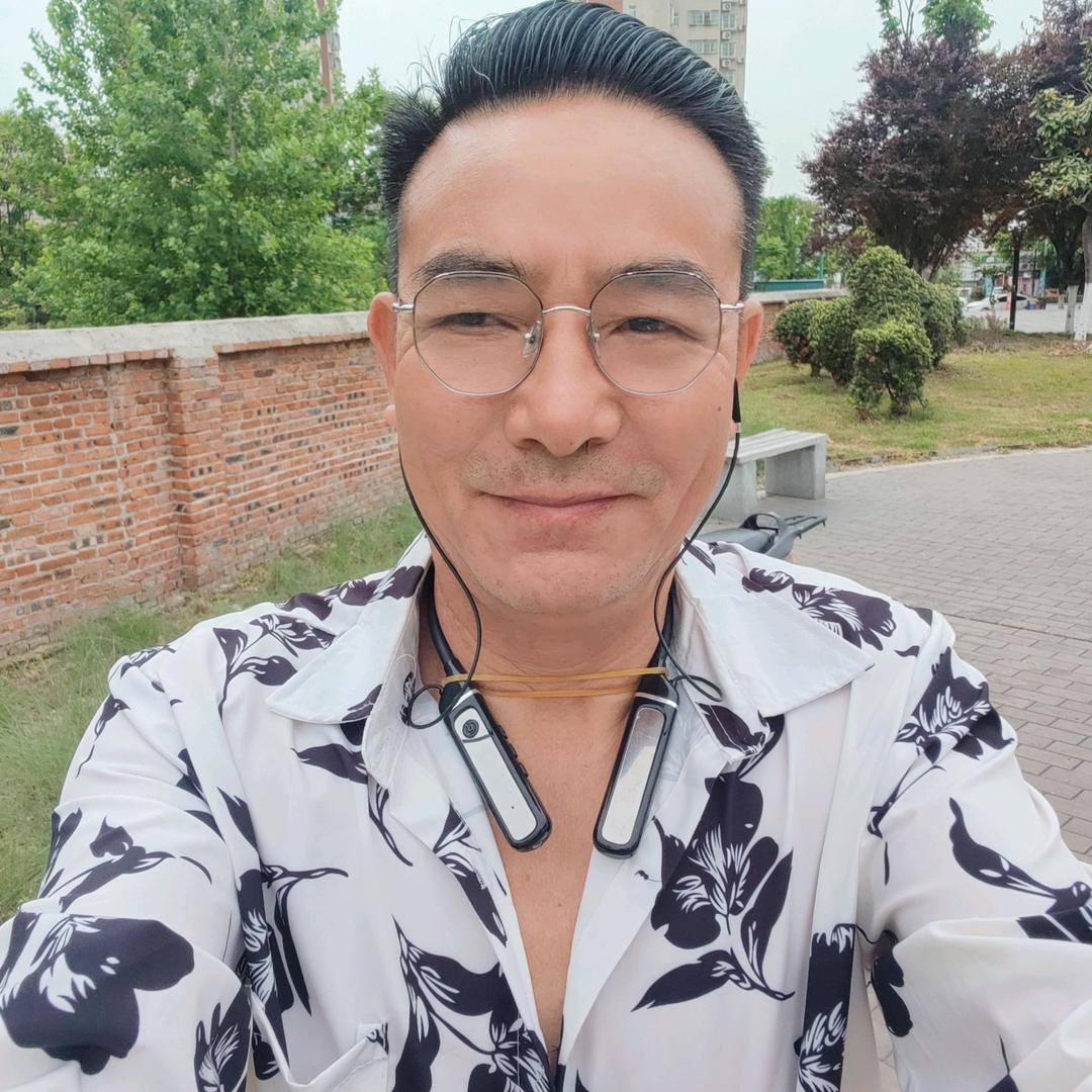 汉中《乡八老》