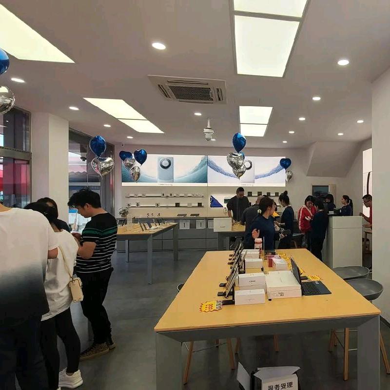 华粉促销活动现场