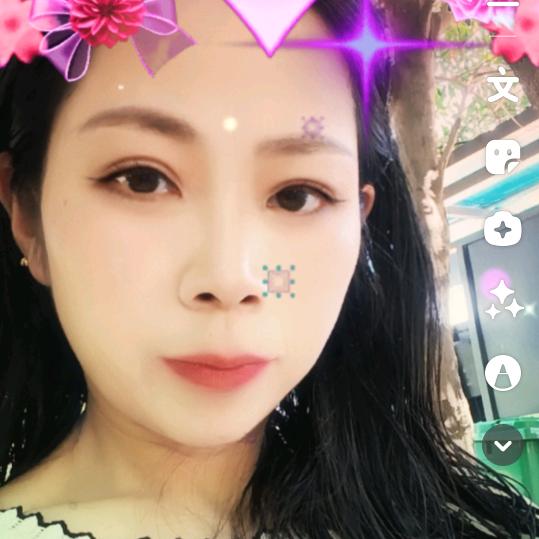 高小妮