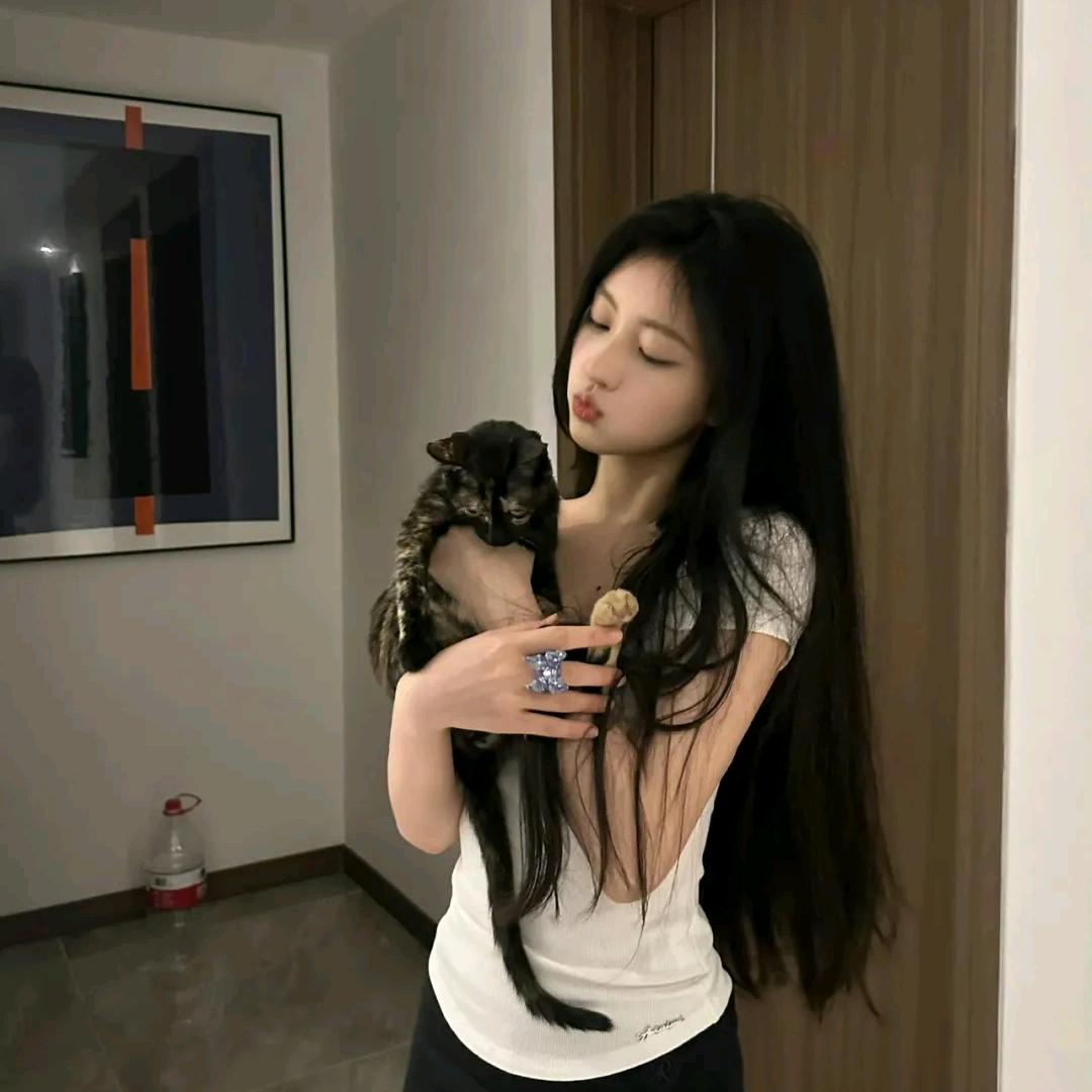 🦋妮妮-