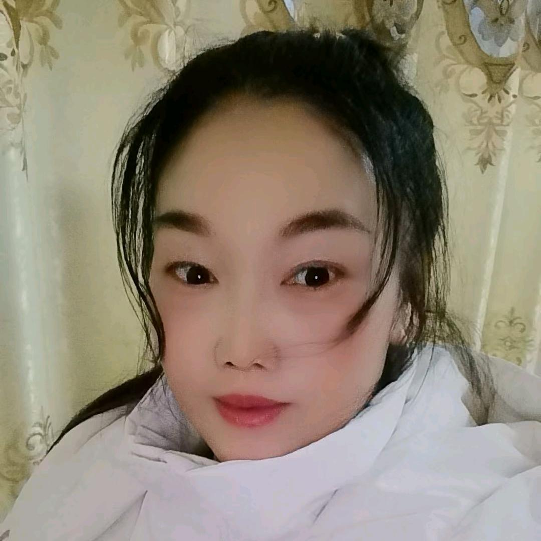 天坑之都小辣椒