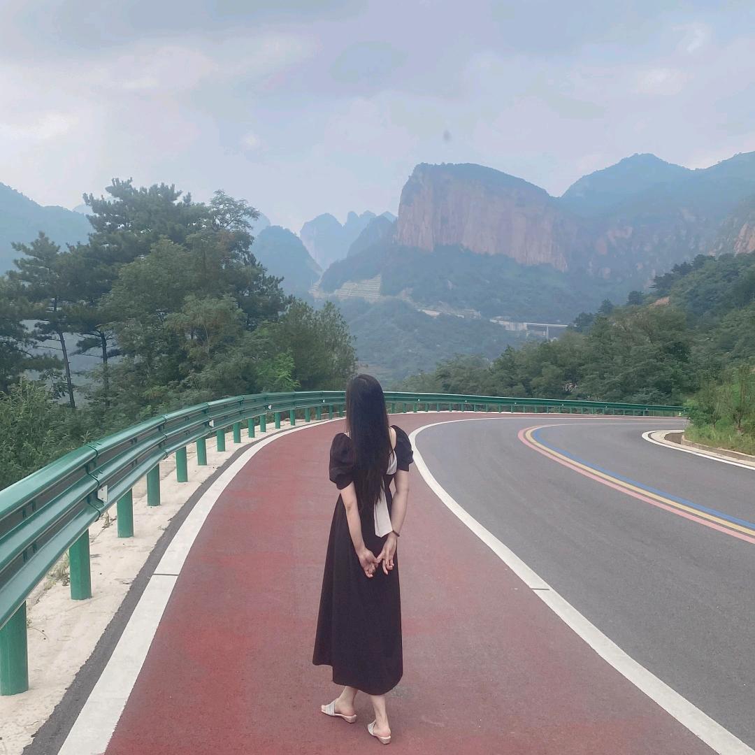 小白牙