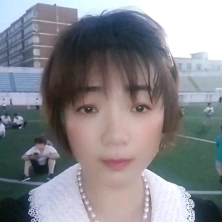 快乐燕子🍓