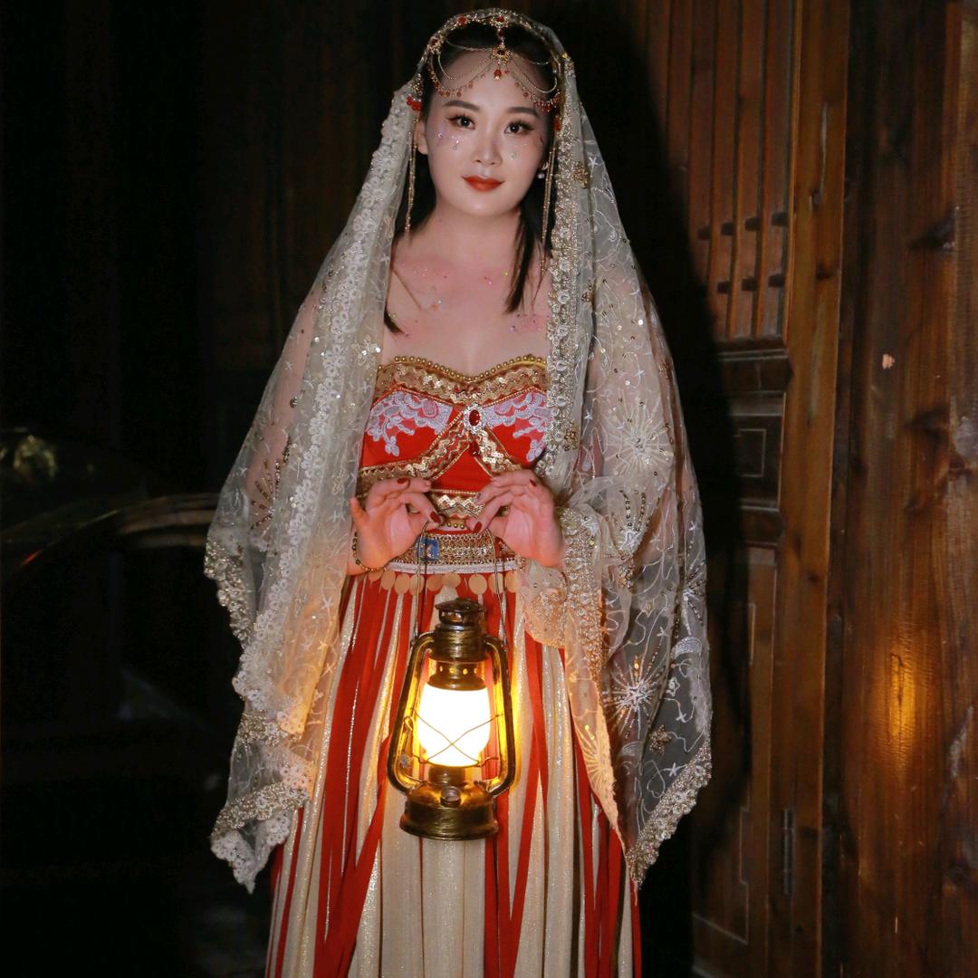 佩佩（拒绝连赞）