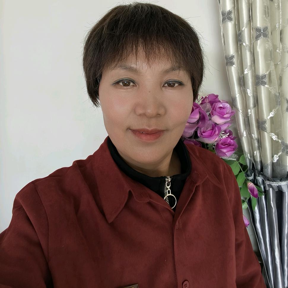 琸妮